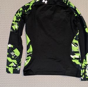 Under Armour Youth Large Fitted Cold Gear